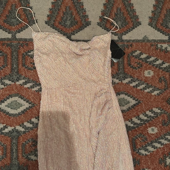 NWT retrofete Katya Dress in Taffy Pink size small - Picture 6 of 7